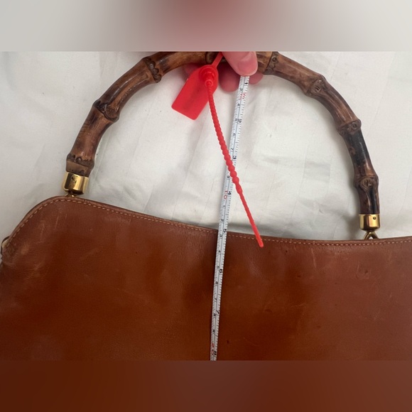 Gucci Diana Large Hobo Shoulder Bag - Picture 15 of 15